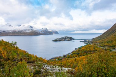 Senja Adası 'nda Sonbahar - Norveç