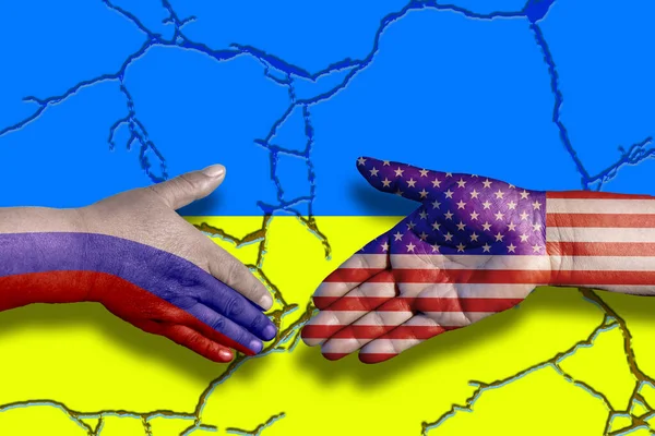 Two Politicians Shake Hands United States Russia Background Cracked Flag — Stock Photo, Image