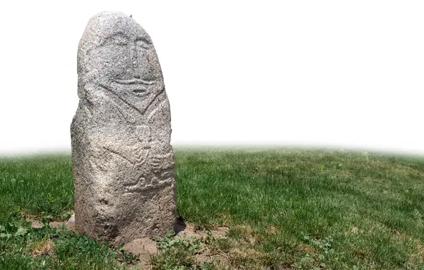 Göçebelerin antik dünyasından taş bir mezar taşı. Anıtın orijinal adı - 