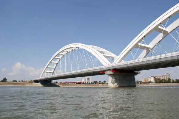 Puente Novi Sad Zezelj Sobre Río Danubio Voivodina Serbia — Foto de Stock