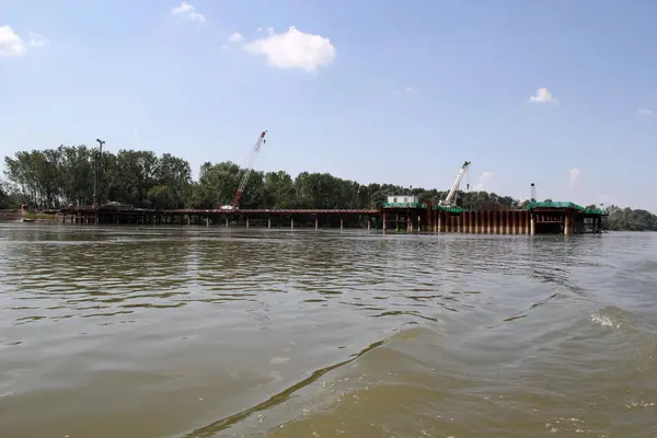 Novi Triste Nueva Construcción Del Puente Sobre Río Danubio Voivodina —  Fotos de Stock