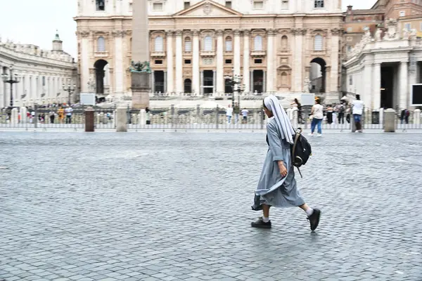 Mariza lamb erome Stock Photos, Royalty Free Mariza lamb erome Images