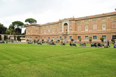 Roma, İtalya - 15 Eylül 2022: Vatikan Bahçesi ve Pinacoteca Müzeleri Dış Yapı, Roma, İtalya