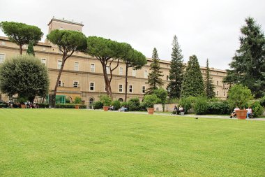 Roma, İtalya - 15 Eylül 2022: Vatikan Müzeleri Manzarası. Panoramik Bina Harici, Haritalar Galerisi. Roma, İtalya