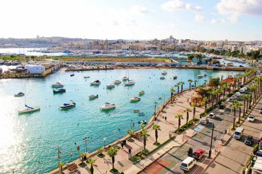 Sliema, Malta - 20 Aralık 2022: Sliema 'dan Malta Limanı Hava Görünümü