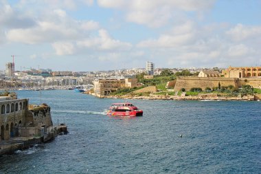 Valletta, Malta - 19 Aralık 2022: Valletta, Malta Deniz Gezisi