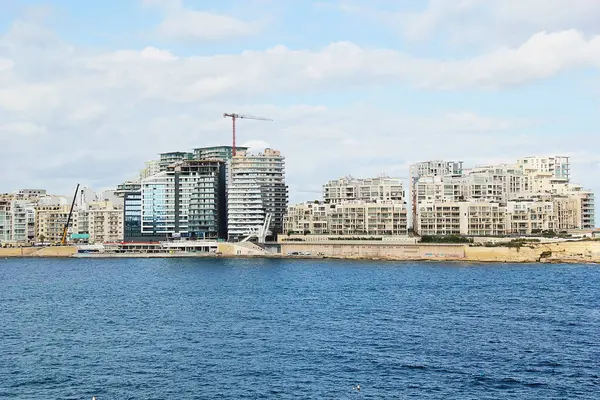 Valletta, Malta - 19 Aralık 2022: Malta 'da Sliema Şehir Manzarası