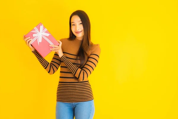 Portrait Beautiful Young Asian Woman Happy Smile Red Gift Box — Stock Photo, Image