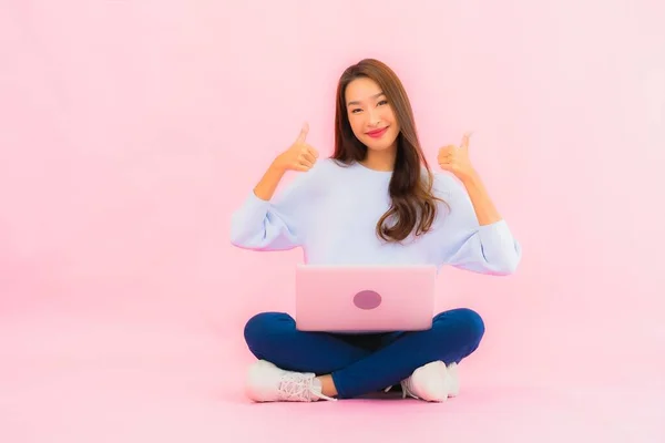 Portrait Beautiful Young Asian Woman Use Computer Laptop Pink Color — Stok fotoğraf
