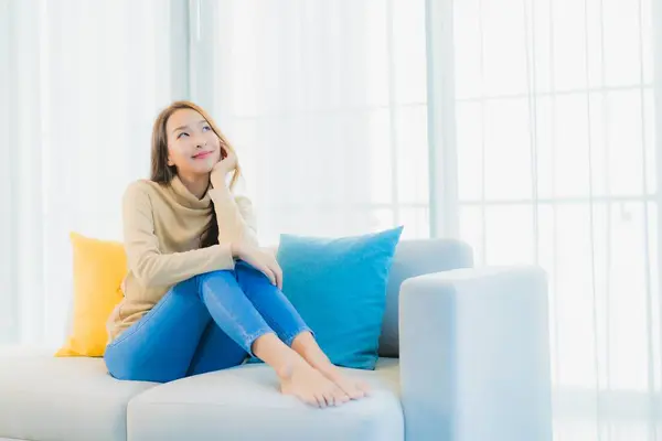 Portrait Beautiful Young Asian Woman Relax Leisure Enjoy Sofa Living — Stock Photo, Image