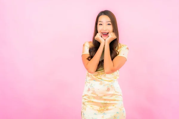 Retrato Hermosa Joven Mujer Asiática Sonrisa Acción Con Concepto Año —  Fotos de Stock