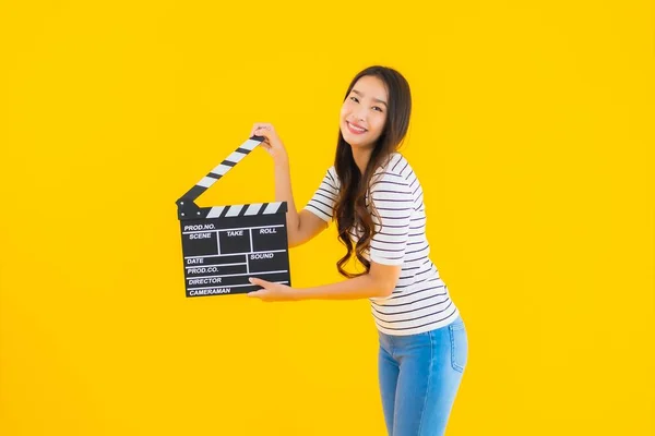 Portrait Beautiful Young Asian Woman Show Clapper Movie Board Yellow — Stock Photo, Image