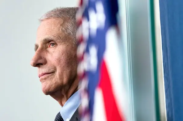 Washington D.C., ABD - 22 Kasım 2022: Eski Sağlık Danışmanı Dr. Anthony Fauci