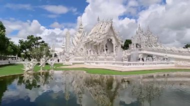 Chiang Rai Tayland 'daki Beyaz Tapınak veya Wat Rong Khun.