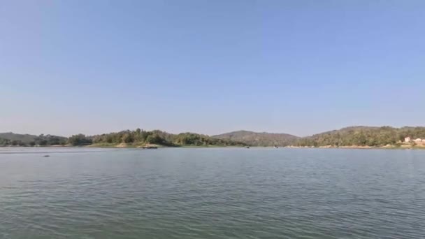 Lago Kaptai Montanhas Vista Ângulo Largo Fps — Vídeo de Stock