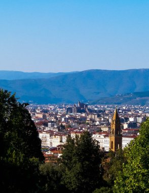 Boboli bahçesinden Floransa manzarası. İtalya, Toskana 'da tatil. Seyahat ve Mimarlık kavramı.