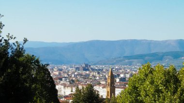 Boboli bahçesinden Floransa manzarası. İtalya, Toskana 'da tatil. Seyahat ve Mimarlık kavramı.