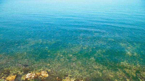 Pohled Útesu Vodě Černého Moře Krásná Transparentní Voda Černého Moře — Stock fotografie
