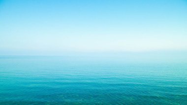 Doğa olarak Karadeniz suyu. Uzayı kopyala, tonlanmış resim.