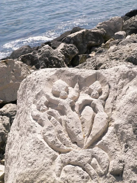 保加利亚的石雕 Balchik市 黑海海岸 — 图库照片