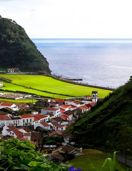 มมองท สวยงามของหม านเล Faial Terra บนเกาะ Sao Miguel Azores ความค — ภาพถ่ายสต็อก