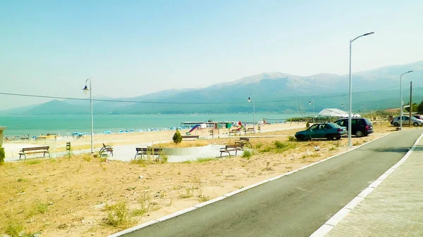 Makedonya Nın Prespa Gölü Nün Kumlu Plajı Turizm Doğa Kavramı — Stok fotoğraf