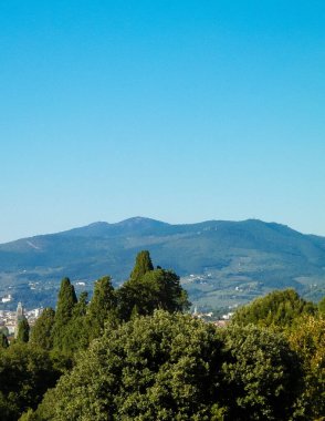 Floransa yakınlarındaki Apeninlerin manzarası, Toskana. İtalya 'da tatiller, seyahat kavramı.