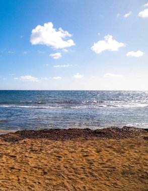 Kıbrıs Rum Kesimi 'nin Paphos kentindeki sahil ve Akdeniz kıyıları.