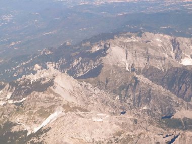 İtalya 'daki Kuzey Appenine Dağları' nın manzarası.