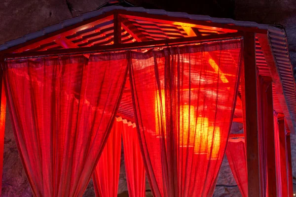 Çin Usulü Kırmızı Çadırlar Kapalı Alandaki Düğünler Için Yapılmış Şenlikli — Stok fotoğraf
