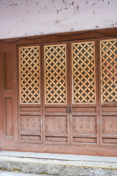 Puertas Madera Edificios Antiguos Chinos Tradicionales — Foto de Stock