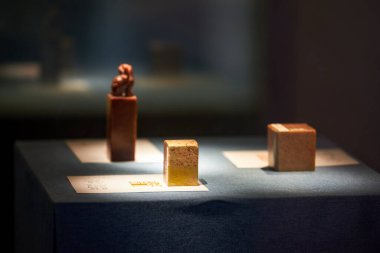 Geleneksel Çin kaligrafi mühür kesme yakın çekim