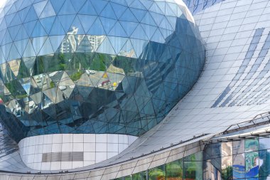 Nanning, Guangxi, Çin 'deki Modern Mimarlık Bilim ve Teknoloji Müzesinin kısmi yakın çekimi