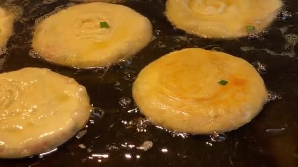 Fried Golden Beef Pancakes Being Made Pancake Food Stand — Stock Video