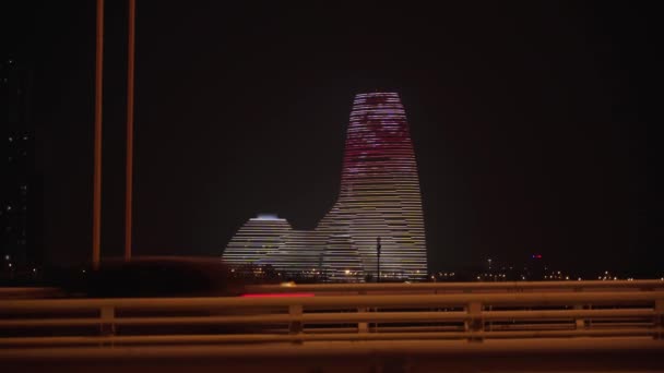 Gebäude Des Neuen Medienzentrums Nanning Guangxi China Bei Nacht — Stockvideo