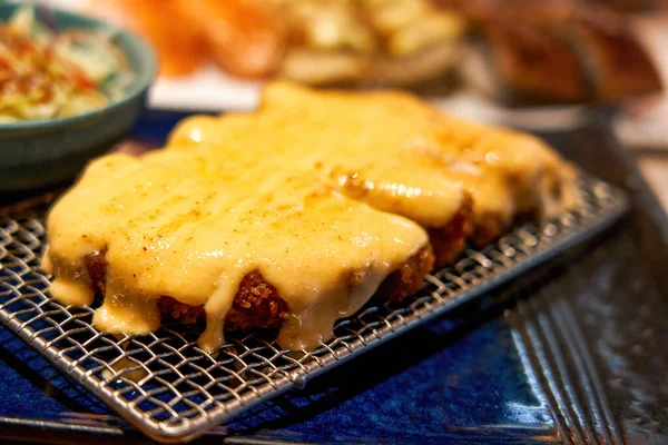 Вкусный Стейк Сыром Японском Ресторане — стоковое фото