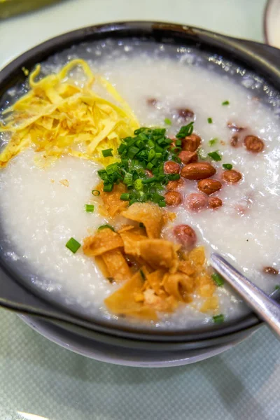 Traditional Delicious Cantonese Style Morning Tea Staple Boat Porridge — Stock Photo, Image