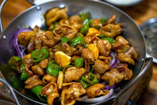 Una Cucina Piccante Deliziosa Hunan Intestini Grassi Fritti — Foto Stock