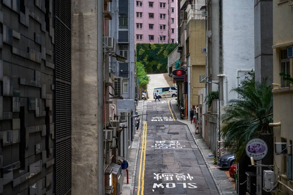 stock image Bustling street roads and high-rise buildings in Hong Kong