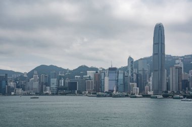 Merkez, Hong Kong 'daki yüksek finans merkezi ve çevreleyen binalar.