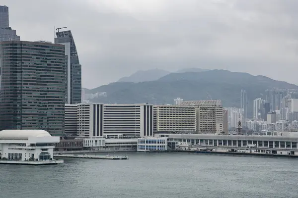 Merkez, Hong Kong 'daki yüksek finans merkezi ve çevreleyen binalar.