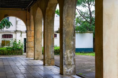 Longzhou, Longzhou, Guangxi, Çin 'deki Fransız Konsolosluğunun tarihi binası.