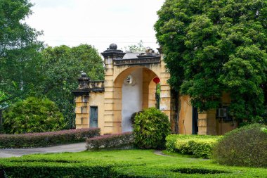 Longzhou, Longzhou, Guangxi, Çin 'deki Fransız Konsolosluğunun tarihi binası.