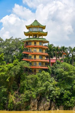 Longzhou, Guangxi, Çin 'de antik bir tapınak.