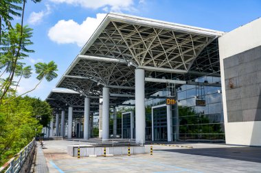 Nanning Kongre ve Sergi Merkezi 'ndeki modern büyük bina, Guangxi, Çin