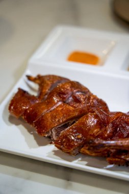 Guangxi, Çin ve Xiaodao ördeklerinden lezzetli bir yemek.