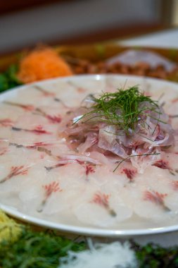 Guangxi, Çin 'den taze ve lezzetli balıklar.