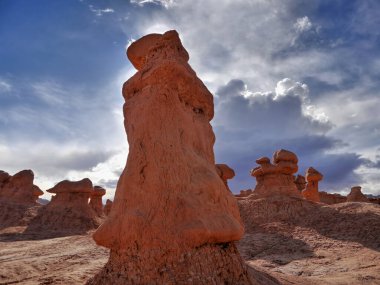 Goblin Vadisi, Utah, ABD 'de ulusal bir parkta soyut kaya oluşumları. Güzel doğa.