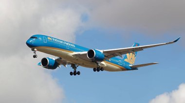 Vietnam Havayollarının Boeing 787 Dreamliner uçağı Avustralya Melbourne Havaalanına indi.