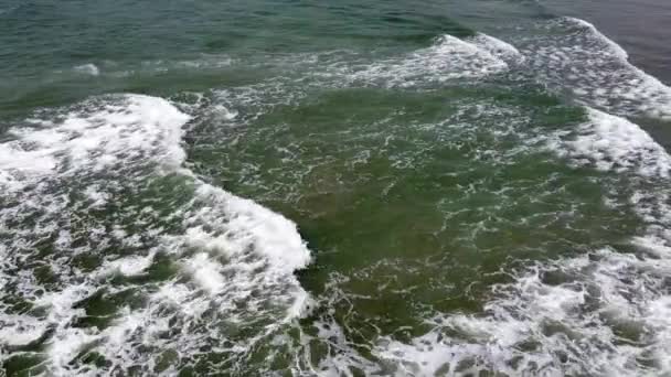 Vagues Mousseuses Atlantique Vue Mousse Mer Blanche Surface Eau Vidéo — Video